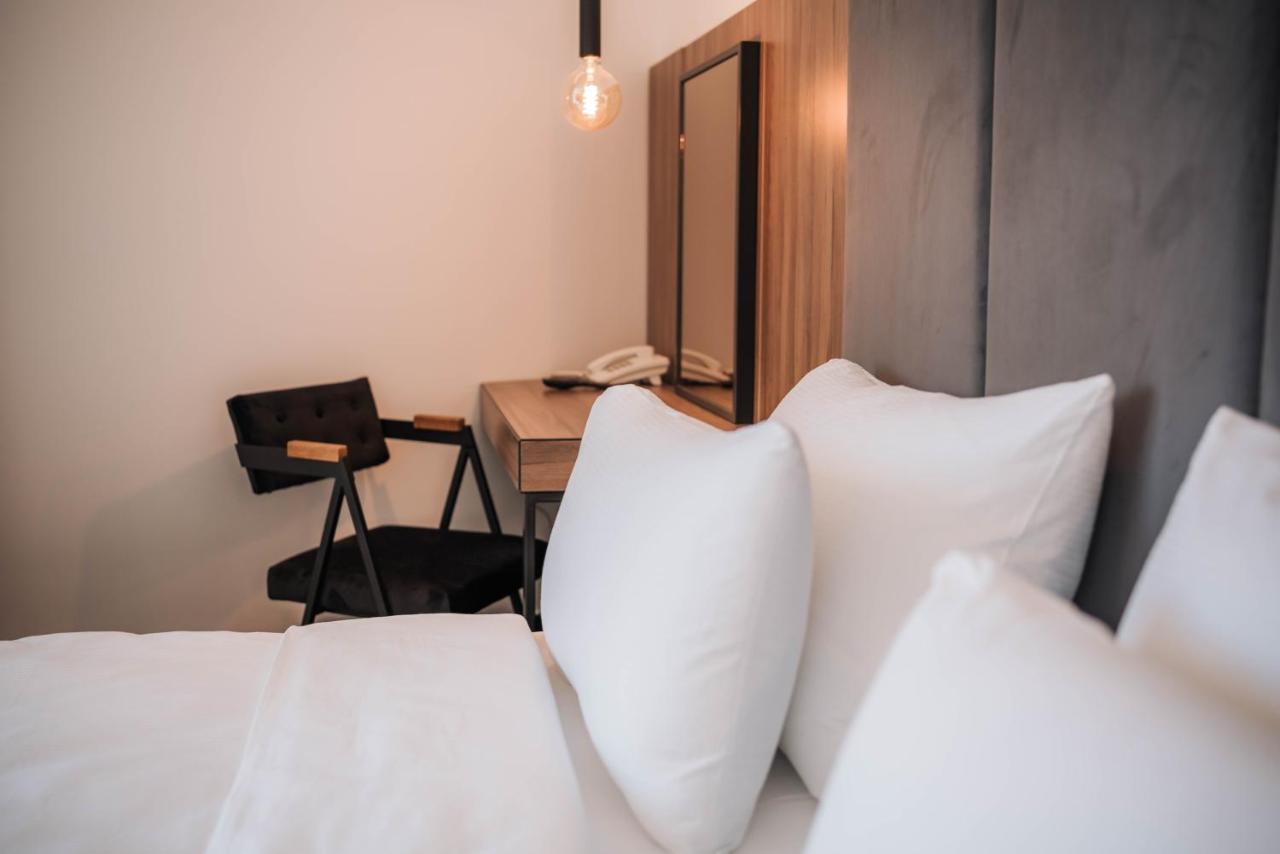 Hotel Carpe Diem 莫斯塔尔 外观 照片