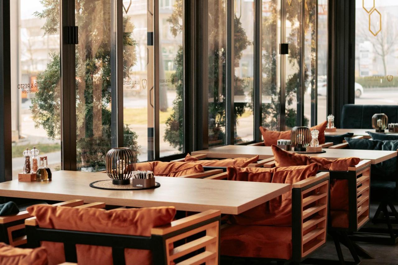 Hotel Carpe Diem 莫斯塔尔 外观 照片